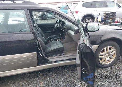 2003 Subaru Outback Limited z USA, uszkodzony, nr VIN 4S3BH686837624296